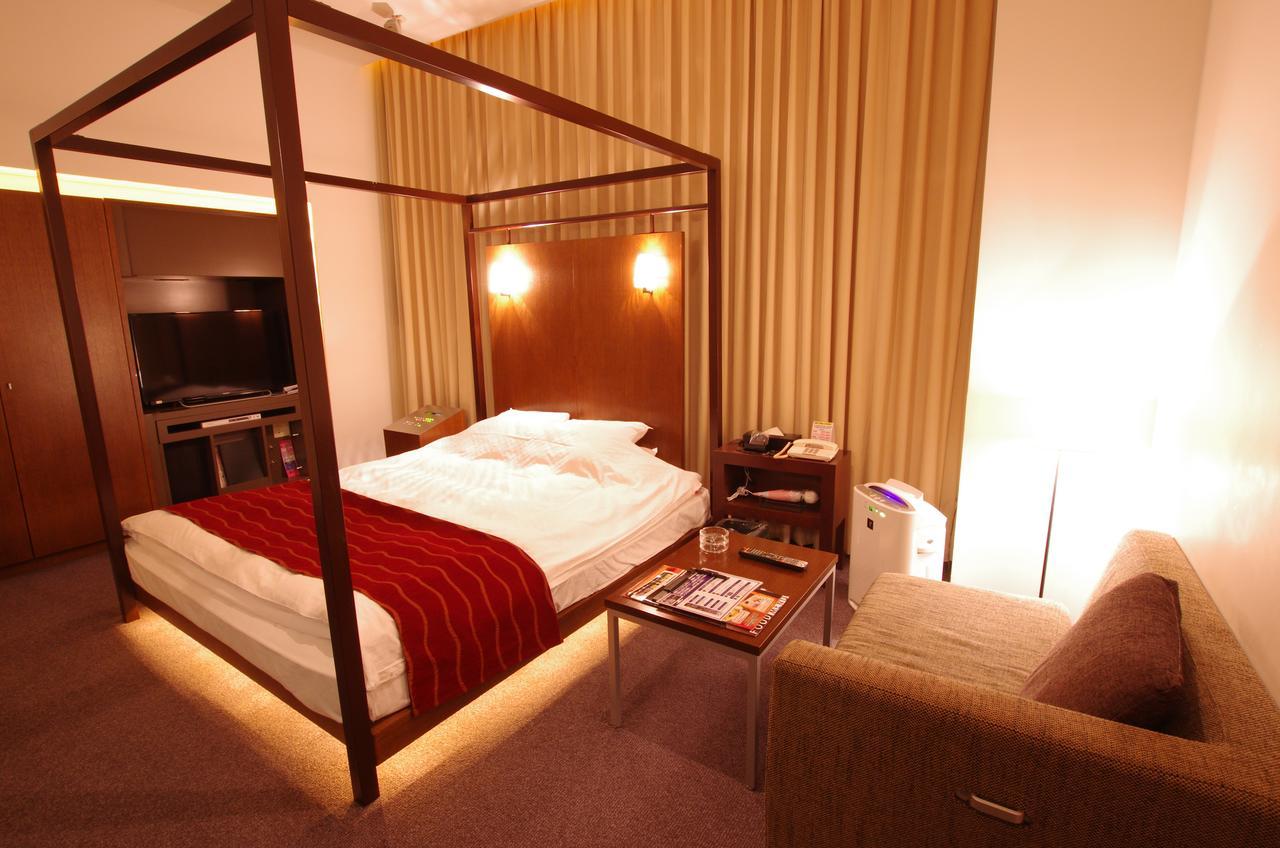 Blue Hotel Octa (Adults Only) Sapporo Esterno foto