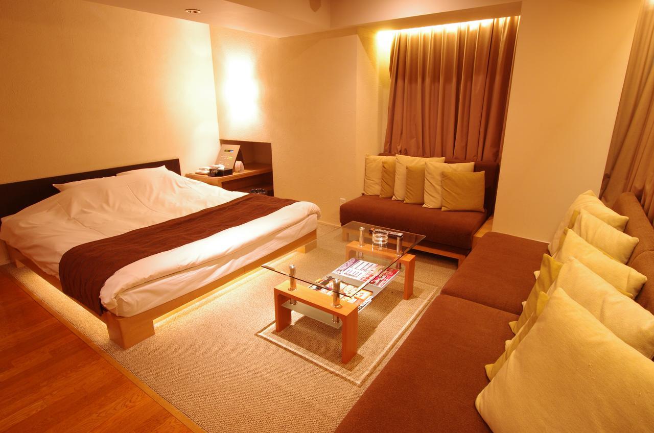 Blue Hotel Octa (Adults Only) Sapporo Esterno foto