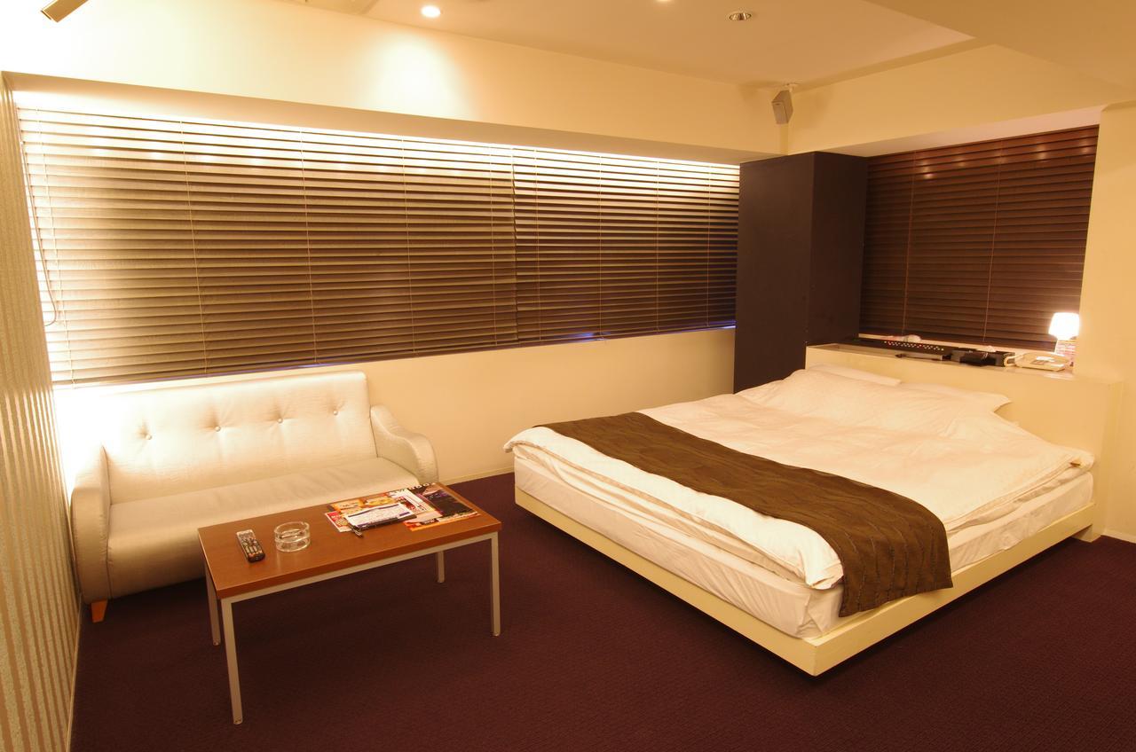 Blue Hotel Octa (Adults Only) Sapporo Esterno foto