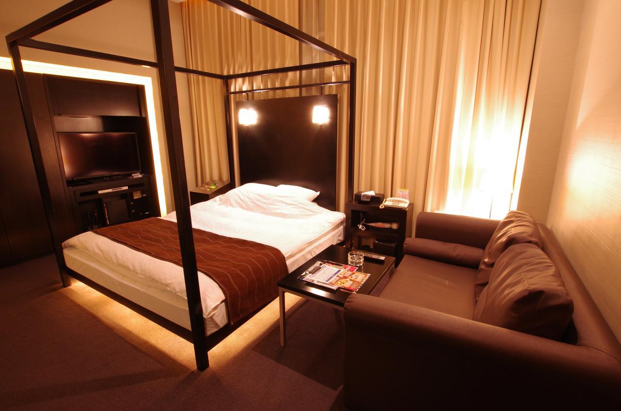 Blue Hotel Octa (Adults Only) Sapporo Esterno foto
