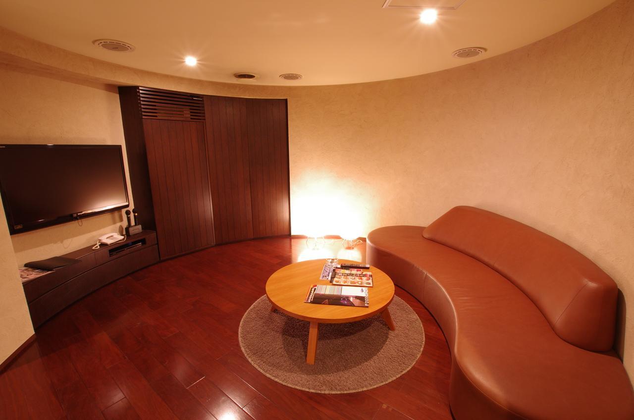 Blue Hotel Octa (Adults Only) Sapporo Esterno foto