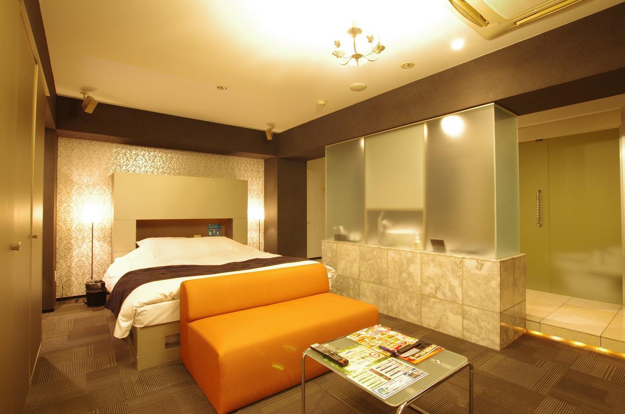 Blue Hotel Octa (Adults Only) Sapporo Esterno foto