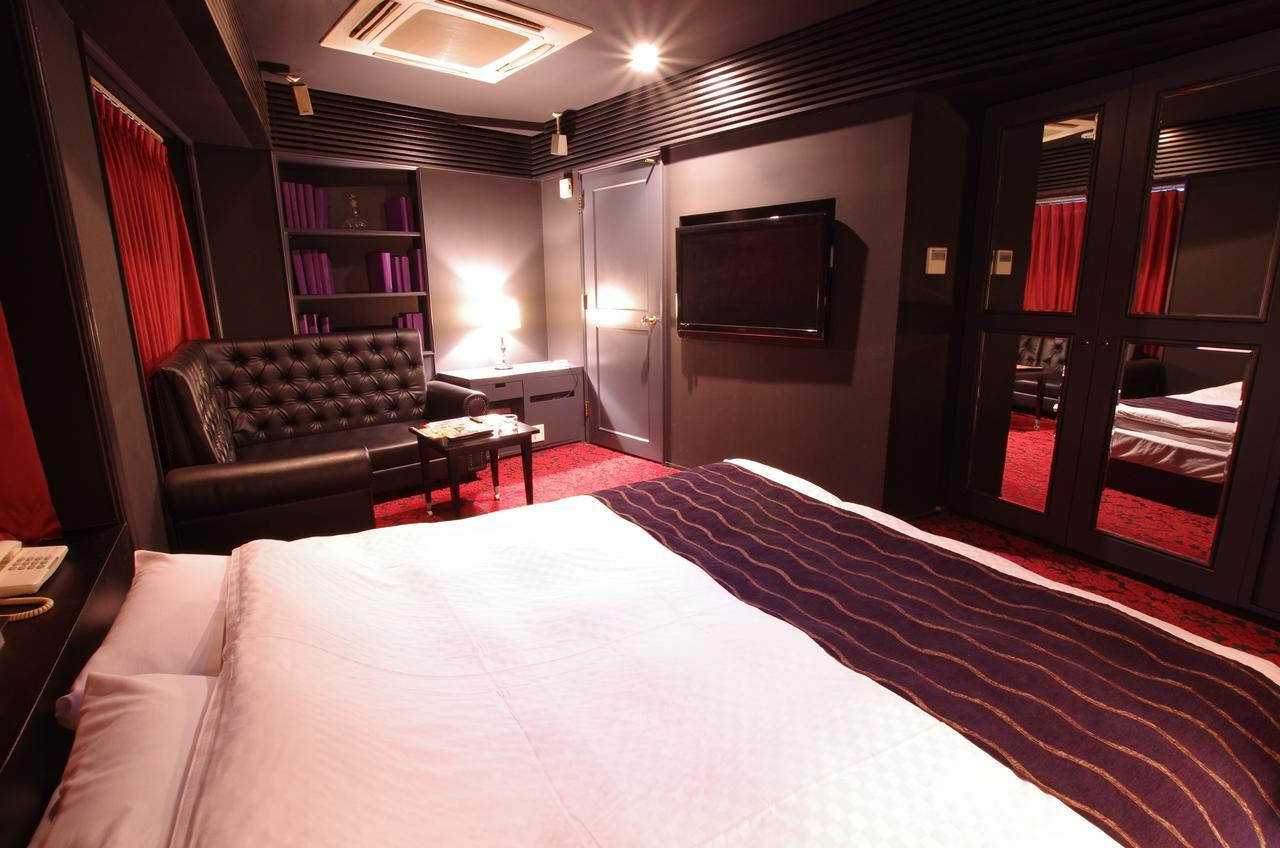 Blue Hotel Octa (Adults Only) Sapporo Esterno foto