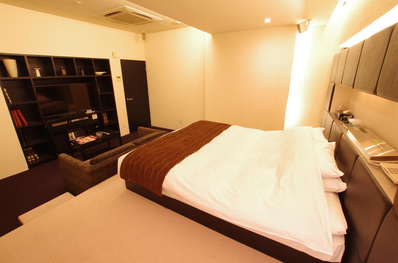 Blue Hotel Octa (Adults Only) Sapporo Esterno foto
