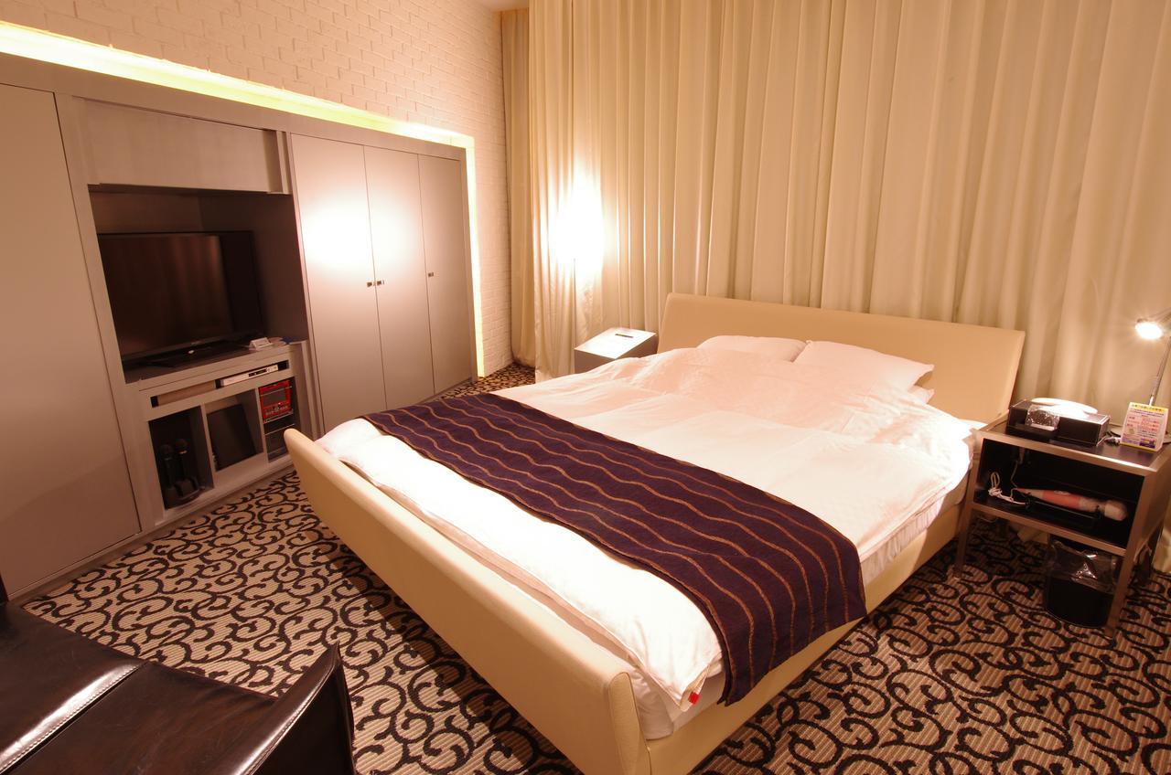 Blue Hotel Octa (Adults Only) Sapporo Esterno foto