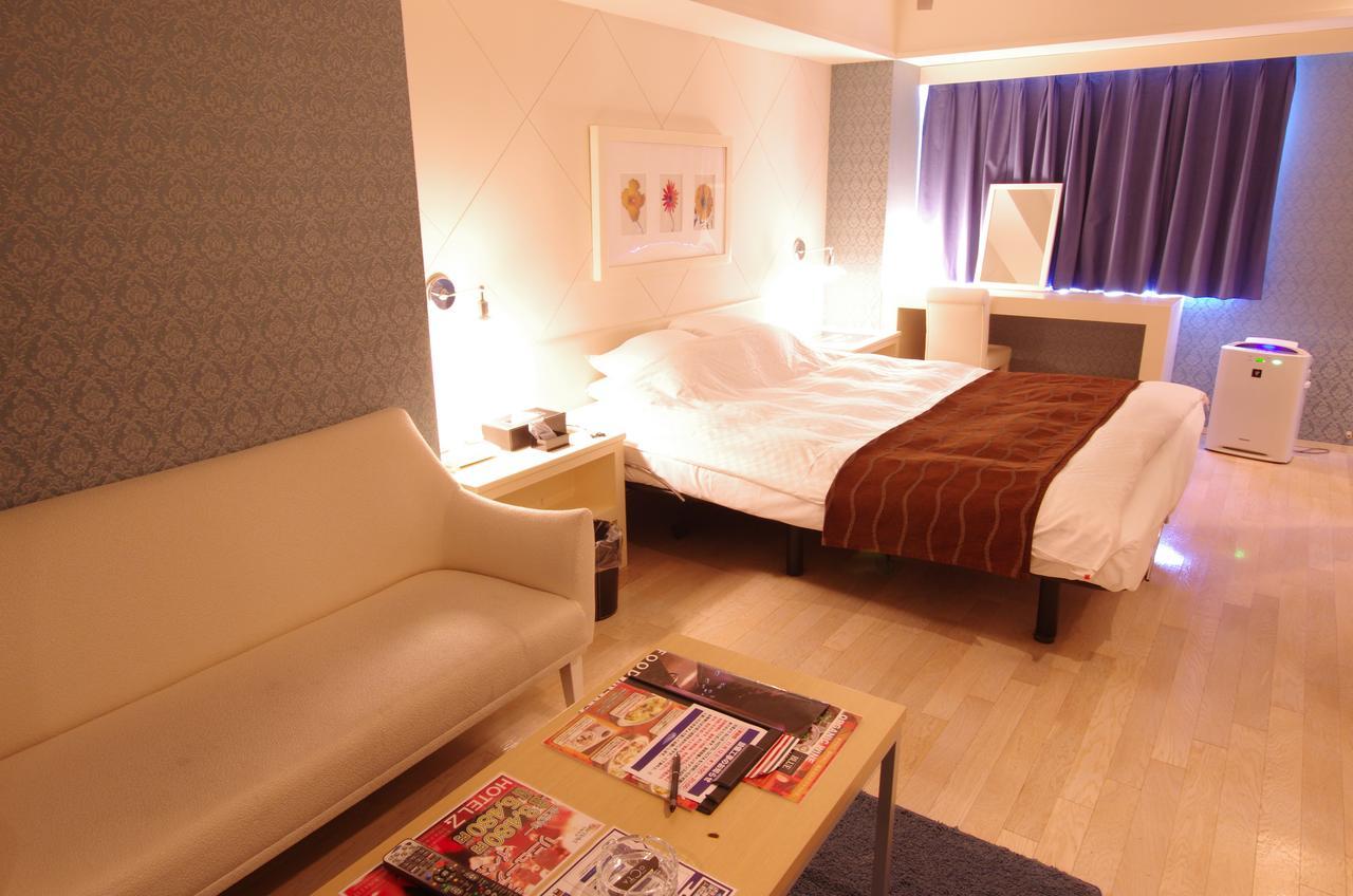 Blue Hotel Octa (Adults Only) Sapporo Esterno foto