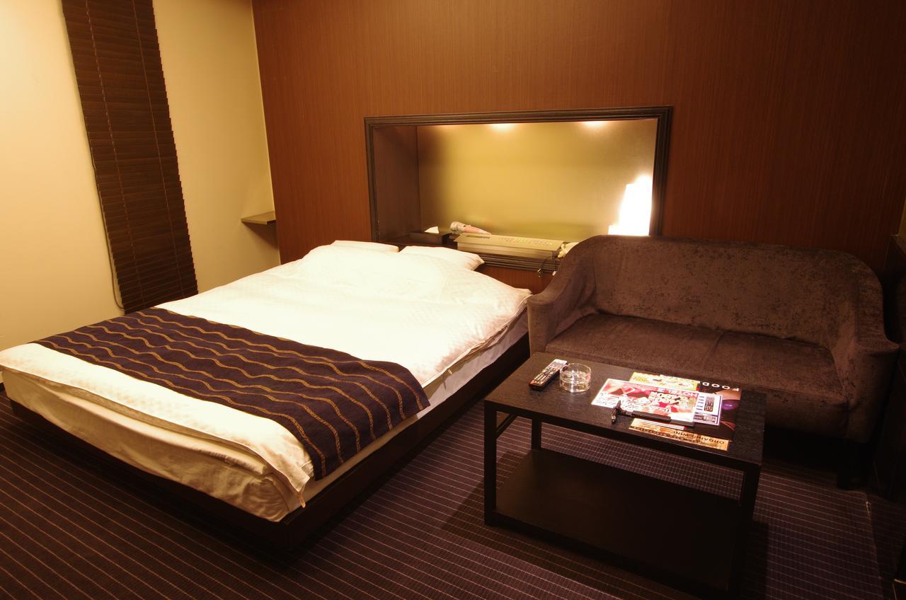 Blue Hotel Octa (Adults Only) Sapporo Esterno foto