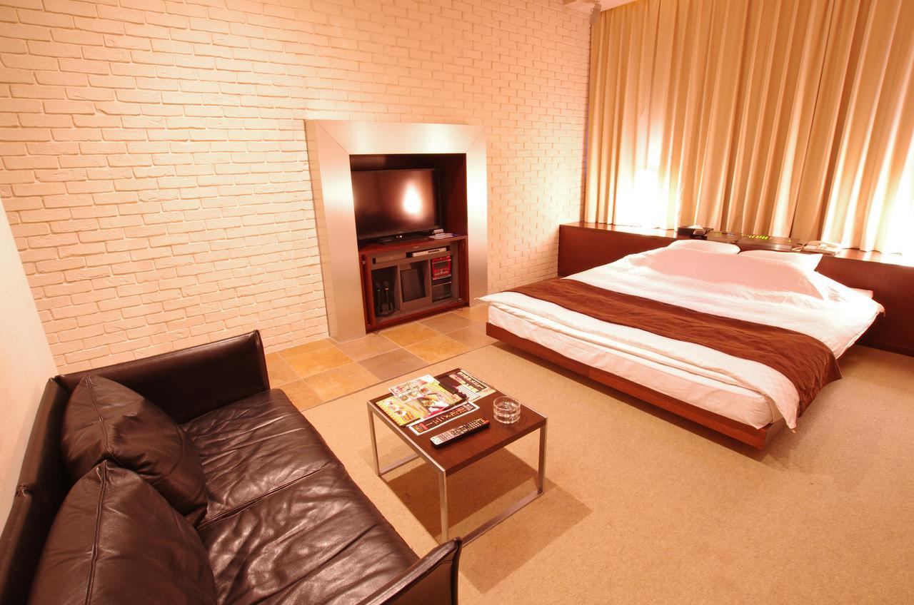 Blue Hotel Octa (Adults Only) Sapporo Esterno foto